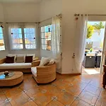 Apartment Casa Blanca - - Glasfaserinternet - Meerblick Tarajalejo