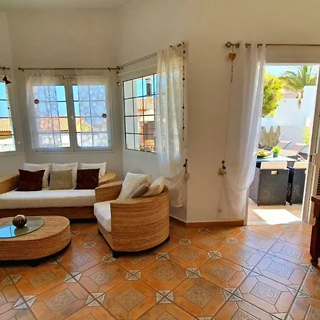 Апартаменты Casa Blanca - - Glasfaserinternet - Meerblick Тарахалехо