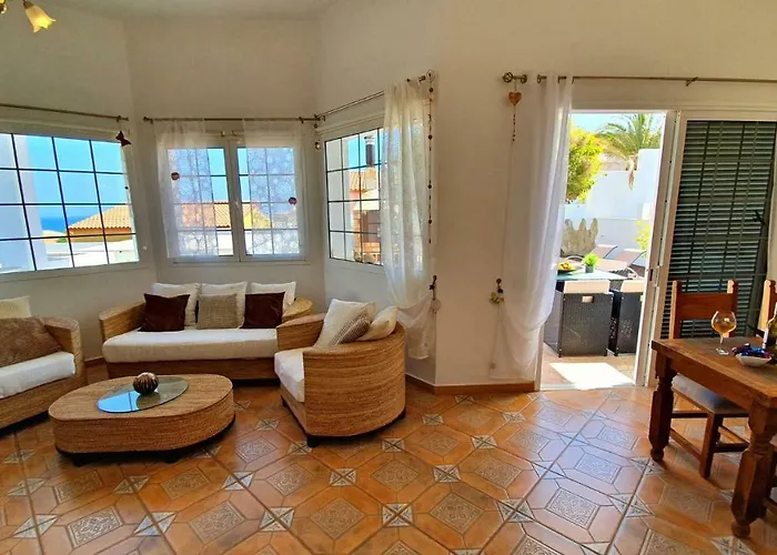 Apartment Casa Blanca - - Glasfaserinternet - Meerblick Tarajalejo